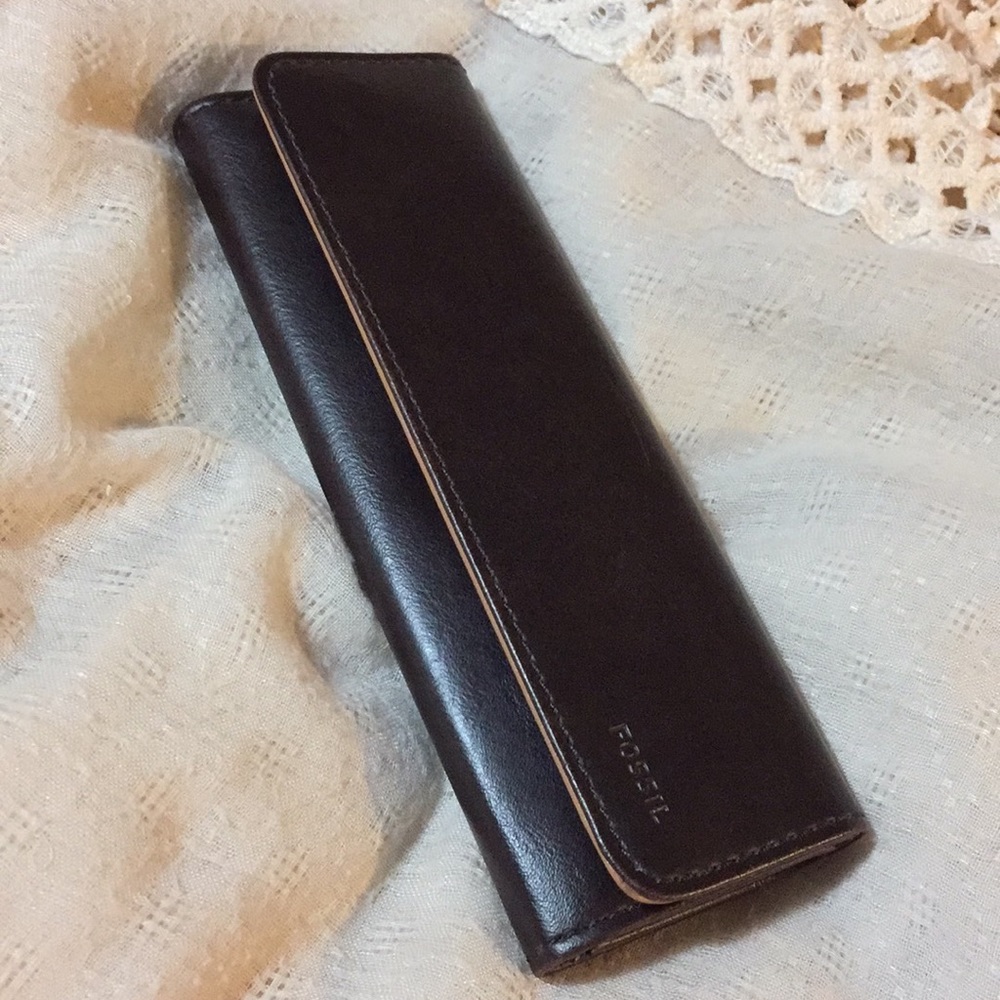 Fossil Sophia Glasses Case